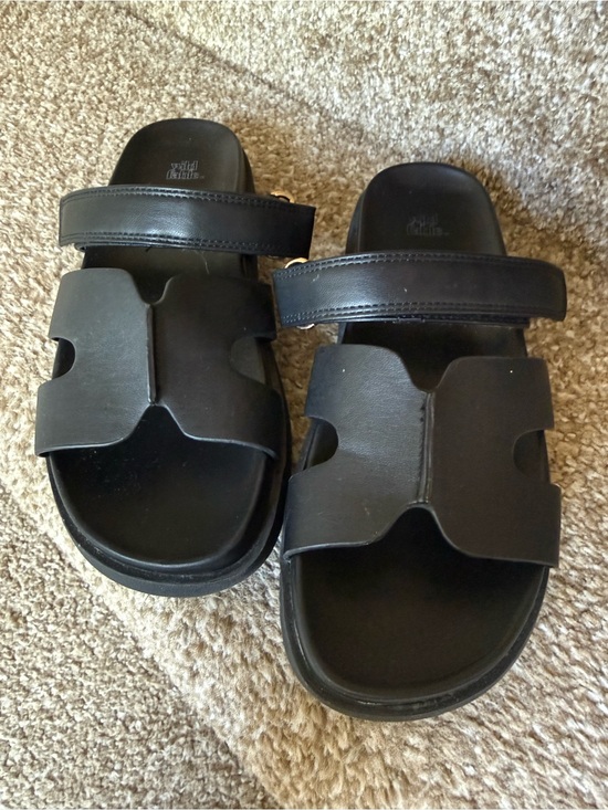 wild fable Shoes - Wild Fable Black Slide Sandals
